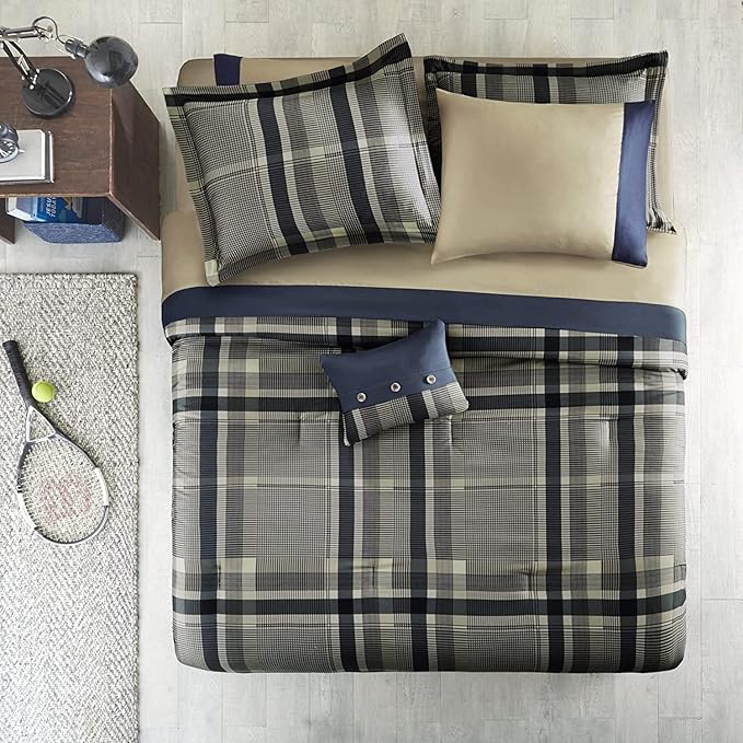 Intelligent Design Robbie 7-Piece Twin Comforter Set – Lightweight All-Season Plaid Bedding, Navy/Tan, Cozy Bed-in-a-Bag with Matching Shams & Decorative Pillow, Modern Casual Style