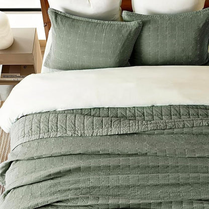 EVERGRACEHOME Stonewashed Cotton Quilt Set King Size, Ultra Soft Oversized Bedspread Coverlet Set, Lightweight Crinkle Box Stitch Bedding Sets for All Season, with 2 Shams, Olive Green