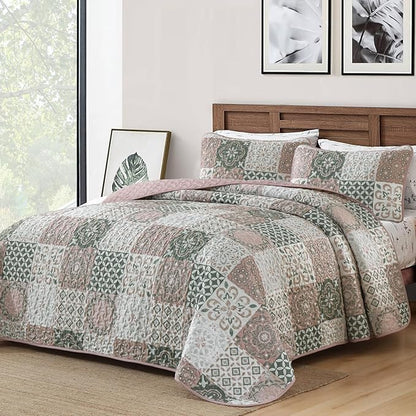 Dobuyly Blush Quilt Set King Size, Boho Patchwork Plaid Bedspread Coverlet Set, 3 Pieces Soft Microfiber Farmhouse Quilt Bedding Set Lightweight Bed Cover for All Seasons 110"x90"