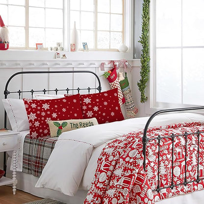 YIYEA Christmas Pillow Cases Queen Size Set of 2, Ultra Soft Double Brushed Microfiber Pillowcases Queen, Christmas Snowflake Bed Pillow Covers, Fade Resistant, Easy Slip-On (20"x30")