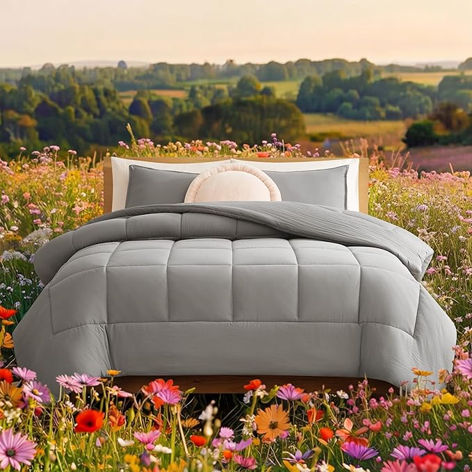 UGG Leonora Comforter Set with 2 Pillow Shams Lightweight Down Alternative Blanket Reversible Cozy Warm All Season Washable and Hypoallergenic Bedding Set, King, Light Grey