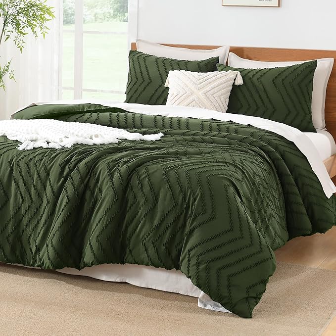 Litanika Dark Olive Green Queen Size Comforter Sets, 3 Pieces Lightweight Chevron Tufted Bedding Comforter Set, Fluffy Down Alternative Comforter Bed Set Gift Choice