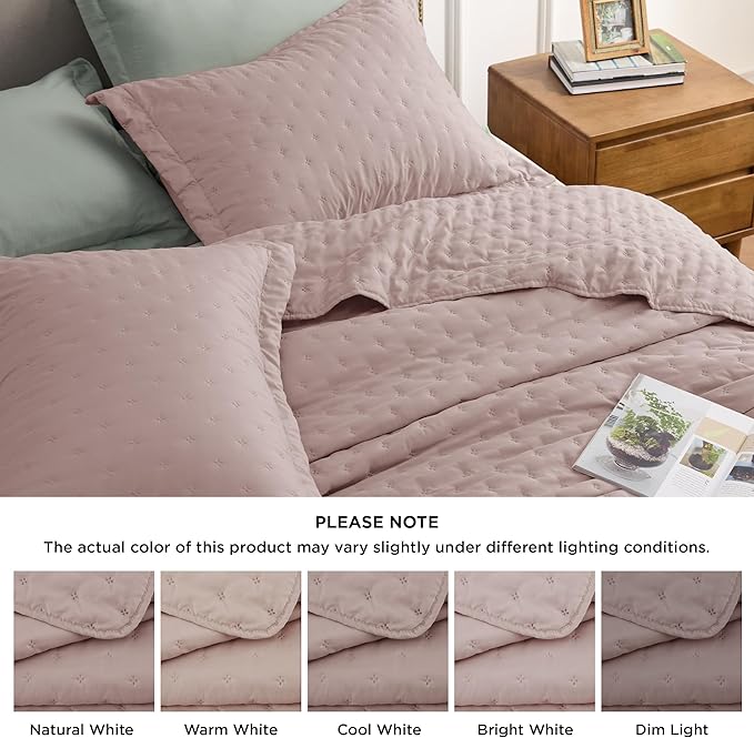 Bedsure King Quilt - Dusty Rose Bedspread King Size & Lightweight Comforter, Country Cottage Coverlet with Clover Pattern, Ultra Soft All-Season Bedding, 106 x 96 Inches | Stitch-Free Quilting, Ultra Soft, Lightweight, Machine Washable, Pet-Friendly