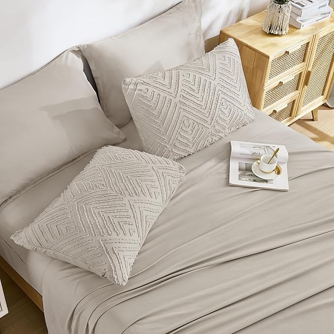 Andency Super King Plus Comforter Set Linen - 7 Pieces Bed in a Bag Oversized King Bedding Sets, Boho Tufted Lightweight Fluffy Bed Set with Comforter, Sheets, Pillowcases & Shams