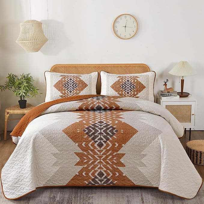 Dintszyayue Boho Quilt Set Full Size,3 Piece Terracotta Aztec Texture Bedspread Coverlet Set Soft Lightweight Bedding Set Geometric Bohemian Bedspread with 2 Pillowcases(Terracotta,78"x90")