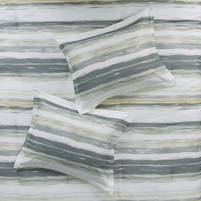 Madison Park Marina Comforter Quilt Combo Set - Modern Luxury Design, All Season Down Alternative Bedding, Matching Shams, Decorative Pillows, Full/Queen(90"x90"), Yellow 8 Piece