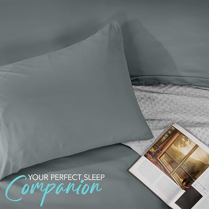 Utopia Bedding Duvet Cover Set with Pillowcases - 3 Pieces Bedding Duvet Cover with Zipper Closure - 1 Duvet Cover with 2 Pillowcases - Soft Brushed Microfiber (Full, Grey)