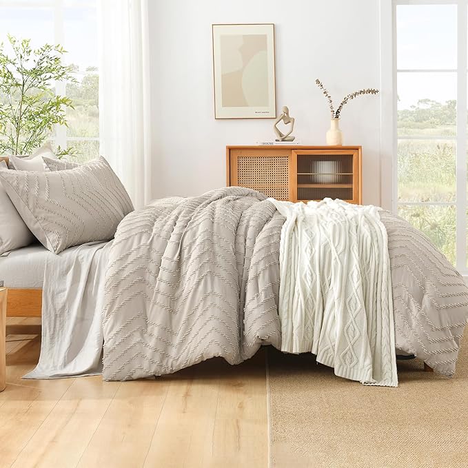 Litanika Tannish Grey California King Comforter Set, 3 Pieces Cal King Oversized Chevron Tufted Boho Bedding Comforter Sets, Fluffy Bed Set (104x96In Comforter & 2 Pillowcases)