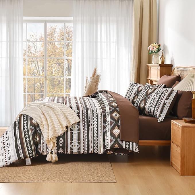 Dinjoy Drak Brown Boho Comforter Set Queen Size,7 Pieces Bed in a Bag Queen Coffee Aztec Bedding with Sheets Bohemian Geometric Striped Complete Set for Fall Winter 90"×90"