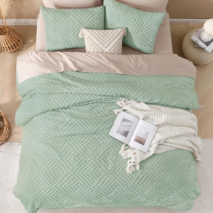 Andency Comforter Oversized King Size Set 120"x98", 3 Pieces Sage Green Soft Boho Bedding Set & Collections, All Season Farmhouse Tufted Fluffy Bed Set (1 Comforter, 2 Pillowcases)