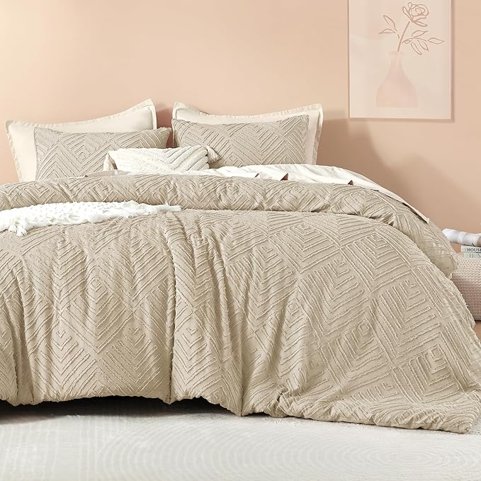 Litanika California King Comforter Set Khaki, 3 Pieces Tufted Boho Farmhouse Bedding Comforter Sets, Lightweight Fluffy Comforter Bed Set All Season (104x96In Comforter & 2 Pillowcases)