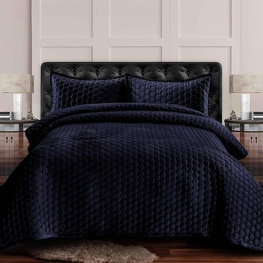 Tribeca Living Lugano Oversized Velvet Quilt Set - All Season, Extra Large, 2 Piece Twin Size Comforter Set with 1 Pillow Sham in Indigo Honeycomb Pattern 260GSM