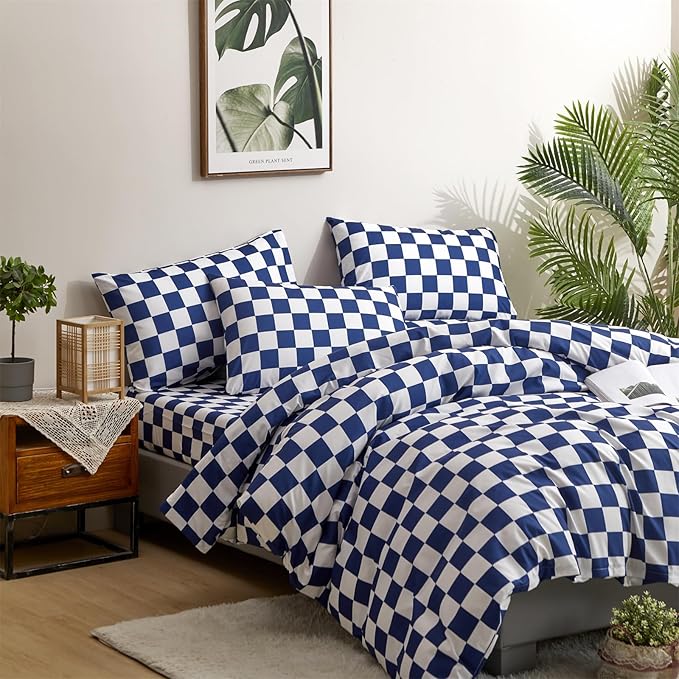 CLOTHKNOW Blue White Plaid Full Size Comforter Set 3Pcs Grid Bedding Comforter Sets Soft Blue Comforter with 2 x Pillow Cases