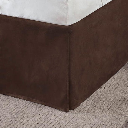 Madison Park Boone Cozy Comforter Set, Faux Suede, Deluxe Hotel Styling All Season Down Alternative Bedding Matching Shams, Decorative Pillow, Queen (90 in x 90 in), Rustic Brown 7 Piece