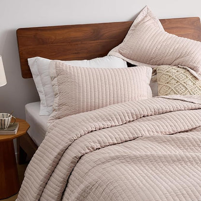 Bedsure Pink Quilts King Size - King Quilt Bedding Set Bedspread Coverlet, Lightweight Corduroy Pattern Bedspread, 3-Piece Set with 106"x96" Coverlet & 2 Pillow Shams, All-Season Soft Microfiber