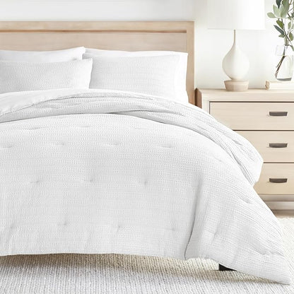 Linen Market Queen Comforter Set (3 Piece) - Bring Luxury Home with Our Soft and Lightweight Down Alternative Comforters Queen Size - This Queen Bed Set Includes Your Comforter and 2 Pillow Shams