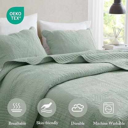 Madison Park King Quilt Set Damask Coverlet Set for King Size Bed, Cottage Oversized Quilt, Scallop Edge, All Season, Pre-washed Cotton-Filled King Size Quilt, Tuscany, King/Cal King Seafoam 3 Piece