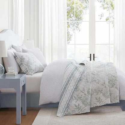 Martha Stewart - Twin Quilt Set, 100% Cotton Reversible Bedding Set, Incredibly Soft Feel for Year Round Comfort, 2 Piece Bed Set with Matching Pillowcase (Vine Flora Green)