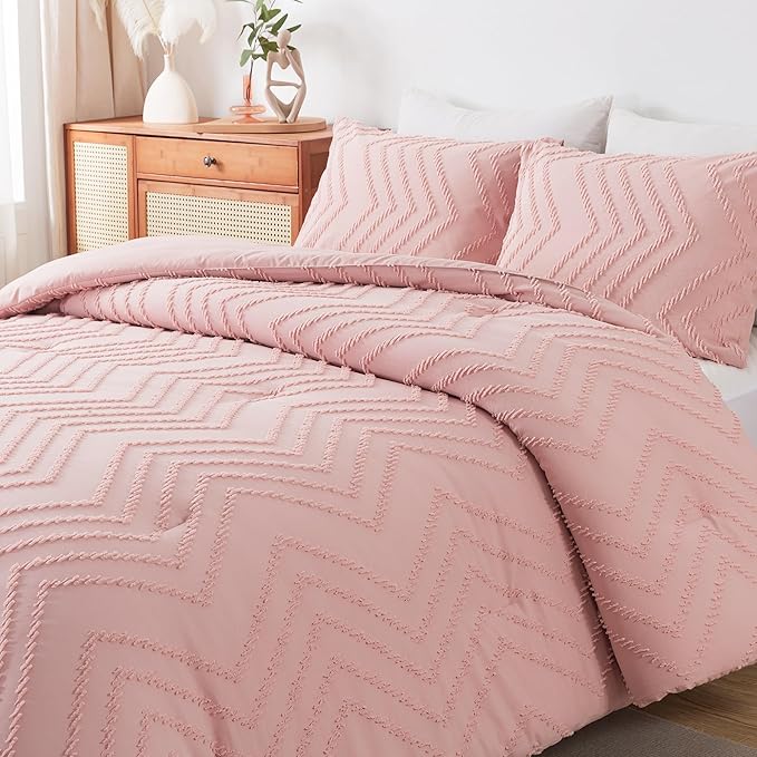 Andency Pink Comforter Set King, Boho Cute Girls Women Soft Fluffy Warm Lightweight Bedding Comforter Sets for King Bed, 3 Pieces Chevron Tufted Aesthetic Microfiber Comforter Set