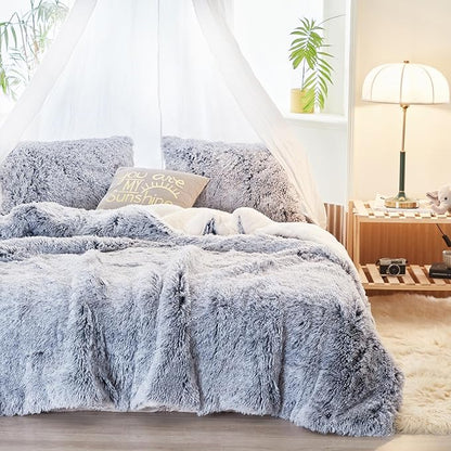 Luxury Faux Fur Shaggy Comforter Set Full/Queen Size, Plush & Sherpa Reversible Comforter Grey with White, 3-Piece Fluffy Fuzzy Bedding Set Ultra Soft and Warm for Winter (1 Comforter + 2 Pillowcases)