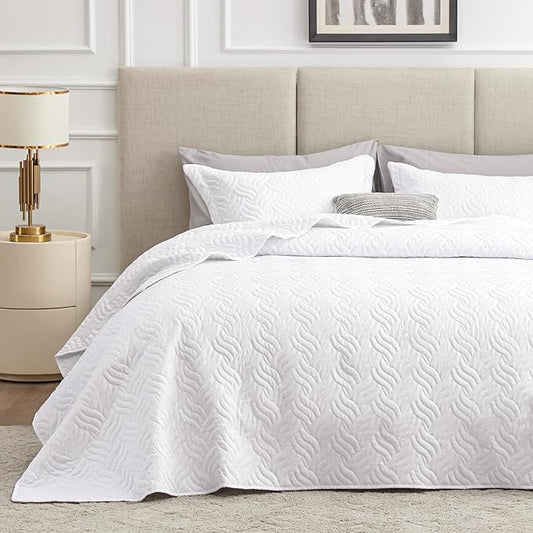 Love's cabin Quilts for Full Bed White Bedspreads Bedding Set - Lightweight Bedspread Comforter - Wave Pattern Bedding Coverlet for All Season - 3 Pieces (1 Quilt, 2 Pillow Shams)