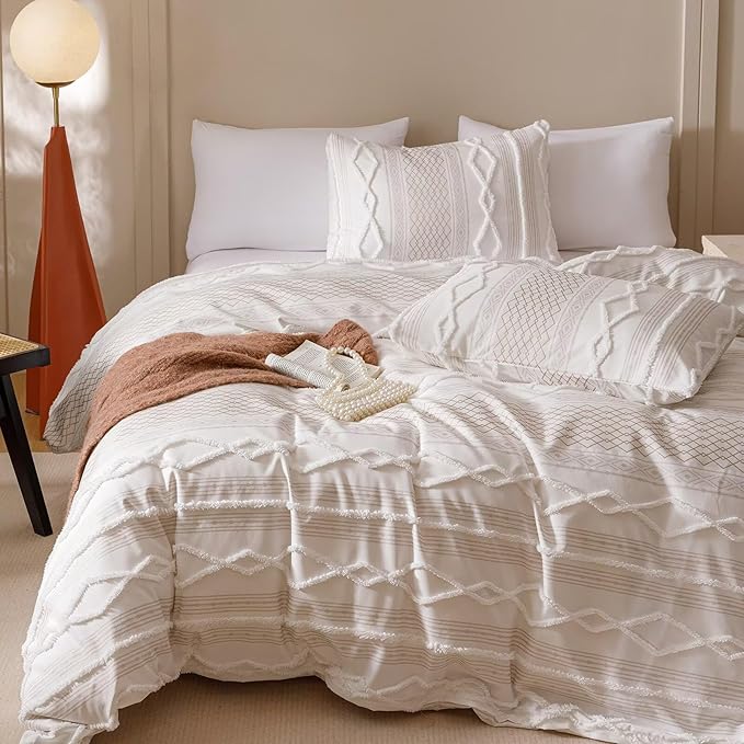 Cottonight White Boho Comforter Set Queen Farmhouse Tufted Bedding Set Soft Bohemain Shabby Chic Blanket Quilts Embroidery Rustic Luxury Soft 3PCS Bed Set for Women Men