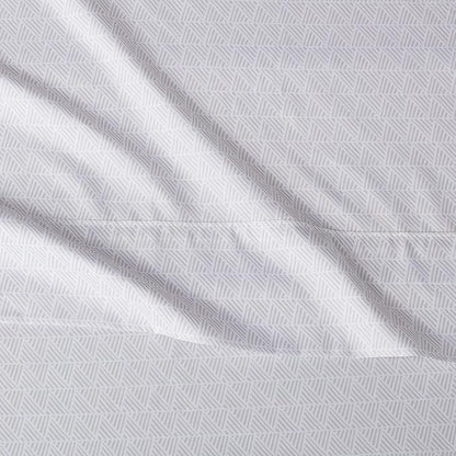 Amazon Basics Breathable, Wrinkle-Free Brushed Microfiber 4-Piece Bed Sheet Set with 14-Inch Deep Pockets, Queen, Gray Crosshatch, Printed