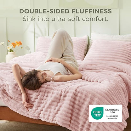 Bedsure Full Size Comforter Sets - GentleSoft™ 3 Pieces Double-Side Fleece Fluffy Pink Comforter Set, Cozy Striped Room Decor Aesthetic, Luxury Full Size Bedding, 2 Pillowcases, 82x86 Inches