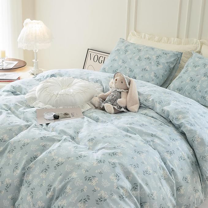 Full Floral Comforter Set - 3 Pieces Soft Bedding Garden Style Blue Botanical Flower Set for All Seasons - 1 Comforter and 2 Pillowcases (Full)