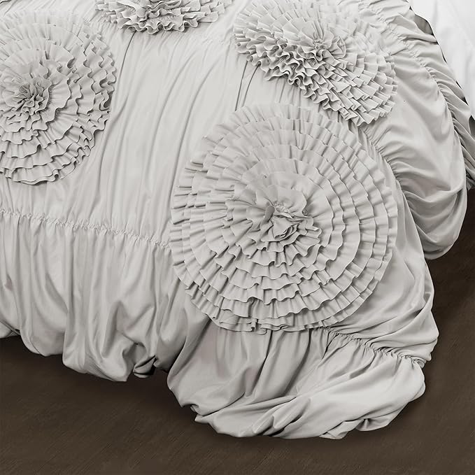 Lush Decor Serena Comforter Set, 3 Piece Set, King, Light Gray - Cute Comforter - King Bedding Set - Gray Comforter King Size - Coquette Decor