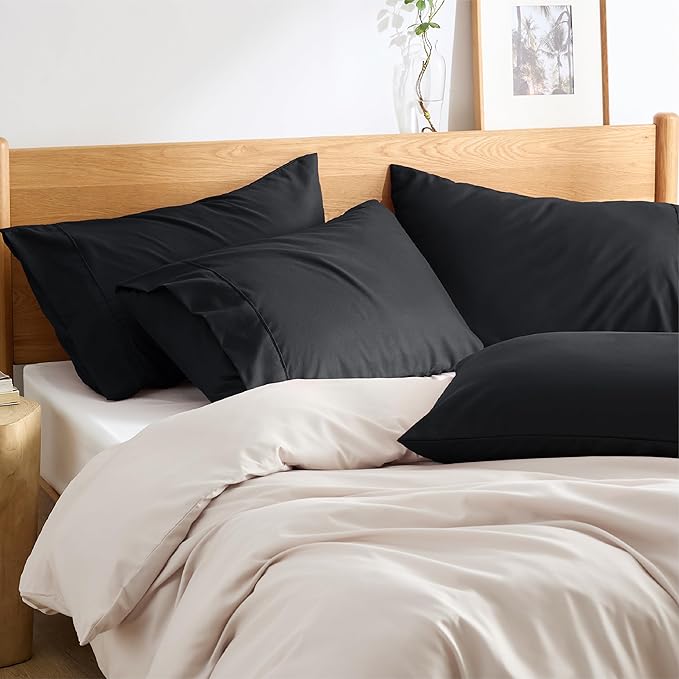 Bedsure Queen Pillow Cases Set of 4 - Black Brushed Microfiber Pillowcases 4 Pack, Super Soft Pillowcase, Pillow Case Covers with Envelope Closure for Kids, Wrinkle, Fade Resistant, 20x30 Inches