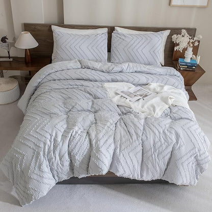 Andency Silver Grey Comforter Set for Queen Size Bed, Boho Grey Soft Warm Bedding - 3 Pieces Gray Chevron Tufted Aesthetic Polyester Lightweight Comforter