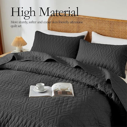 akkialla Full/Queen Size Quilt Bedding Set,Black Lightweight Microfiber Soft Bedspread,Modern Style Geoetric Pattern Coverlet Set for All Seasons,3 Piece(1 Quilt,2 Pillow Shams)