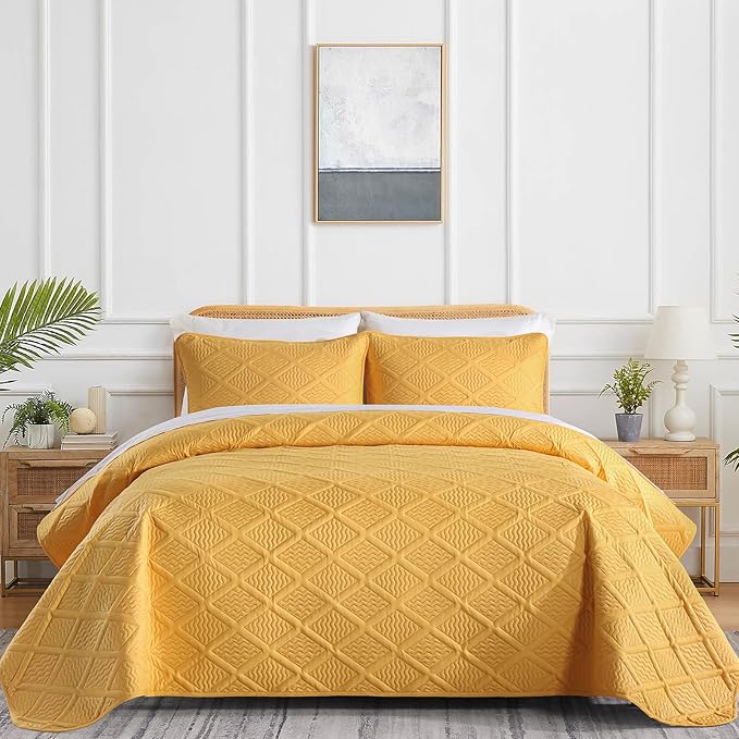 Yiran Mustard Yellow Quilt Set King Size, 3 Piece Reversible Bedspreads Bedding Set, Winter Diamond Pattern Coverlet for All Season with 2 Pillow Shams (King, 106x96 Inch)
