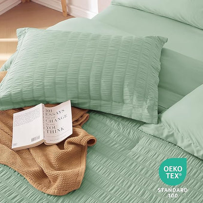 MUXHOMO 5 Pieces Twin Comforter Set, Seersucker Bed in a Bag Twin Size, All Season Luxury Bedding Set with Comforter, Flat Sheet, Fitted Sheet, Pillowcase & Sham, Sage Green