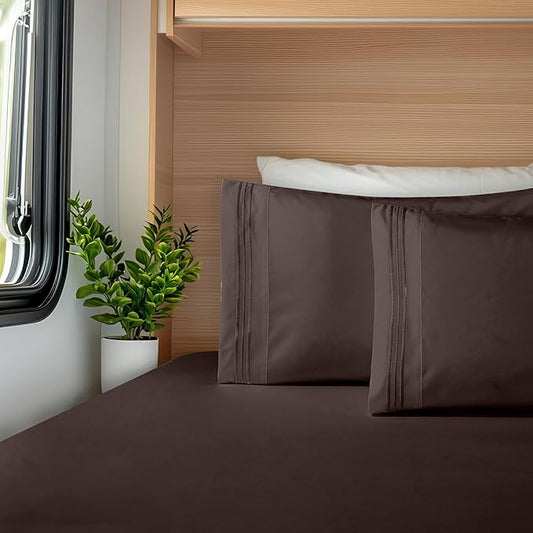 Elegant Comfort Luxurious 1500 Premium Hotel Quality Microfiber Three Line Embroidered Softest 4-Piece Bed Sheet Set, Wrinkle and Fade Resistant, RV Short Queen, Brown