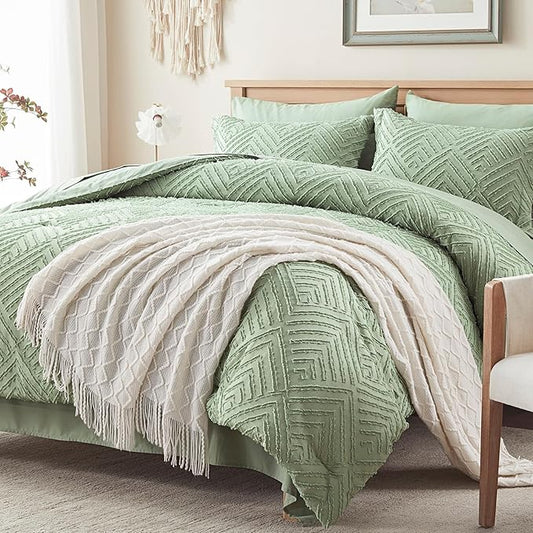 Zzlpp King Comforter Set 7 Pieces, Sage Green Tufted Bed in a Bag with Comforter and Sheets, All Season Boho Bedding Sets with 1 Comforter, 2 Pillow Shams, 2 Pillowcases, 1 Flat Sheet, 1 Fitted Sheet