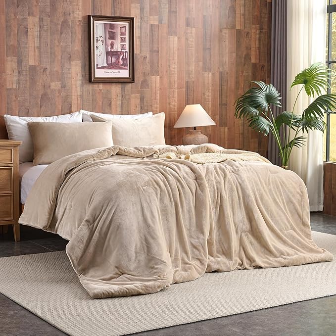 Wajade King Size Comforter Set- 3 Pieces Kahki Bed in A Bag for All Seasons Bedding Set with 1 Comforters and 2 Pillowcases | All Seasons