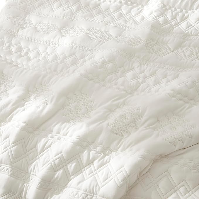 WDCOZY Boho Ivory Quilt King Size Bedding Sets with 2 Pillow Shams, Cream White Farmhouse Lightweight Soft Bedspread Coverlet for All Season, 3 Pieces, 104x90 inches