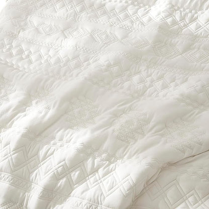 WDCOZY Boho Ivory Quilt King Size Bedding Sets with 2 Pillow Shams, Cream White Farmhouse Lightweight Soft Bedspread Coverlet for All Season, 3 Pieces, 104x90 inches