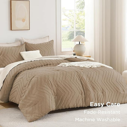 Andency Taupe Twin/Twin XL Comforter Set, Twin Bed Comforter for College Dorm Girls Boys Kids Boho Soft Warm Cute Comforter, 2 Pieces Aesthetic Chevron Bohemian Bedding Set