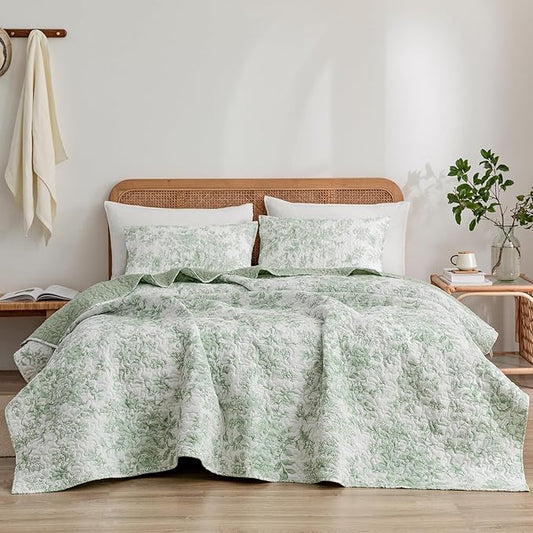 Wonderful Spring Fresh Quilt, Sage Green Floral Bedspread Queen Size, 3 Piece Cotton Vintage Farmhouse Bedding Set, Machine Washable Lightweight Soft Bed Cover for All Season | breathable material, Hypoallergenic soft