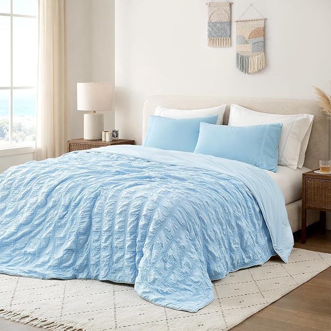 Cozy Bliss Cooling Comforter Seersucker Plaid Queen Size, Q-Max 0.45 Lightweight Cooling Blanket, Breathable Silk Smooth Summer Bedding Quilt for Hot Sleepers Night Sweats Blue