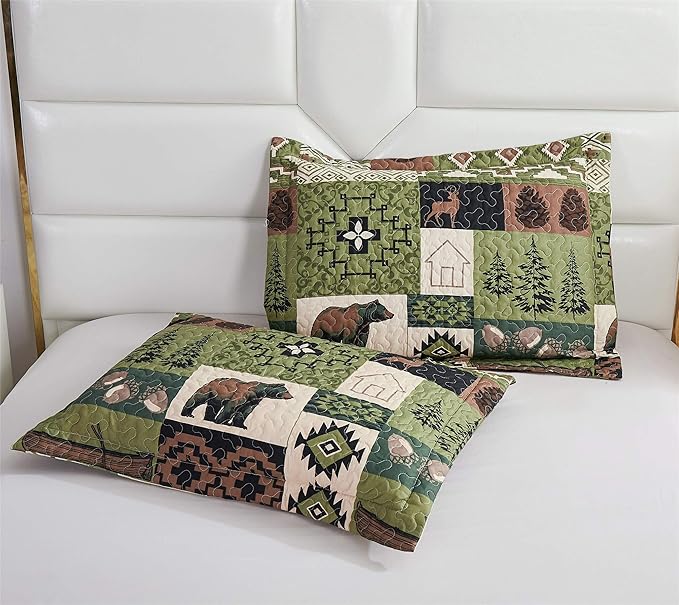 Ycosy Rustic Lodge Quilt Set Moose Elk Bedspread Full/Queen Size Forest Bear Deer Quilt Matcha Green Reversible Festive Cabin Coverlets Farmhouse Decor Bed Cover Sets with 2 Pillow Shams