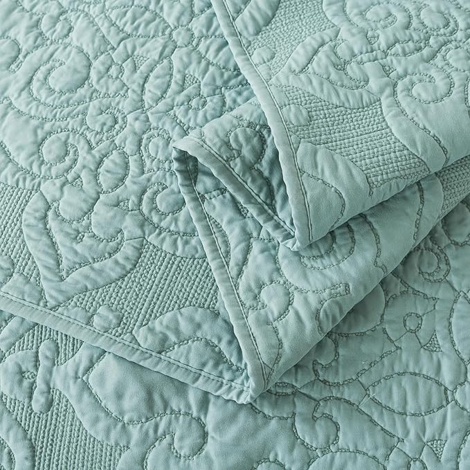 Travan 3-Piece Queen Quilt Set Quilted Bedspread Oversized Microfiber Lightweight Bedspread Coverlet Set with Shams Bedding Set for All Season, Blue, Queen Size