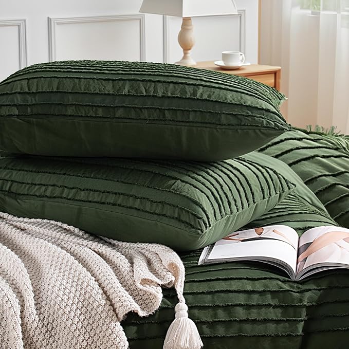 NEXHOME PRO Duvet Cover,3 Pieces Boho Tufted Duvet Cover Set, Soft and Lightweight 100% Washed Microfiber Comforter Cover Set(Forest Green,104 x 98)-No Comforter