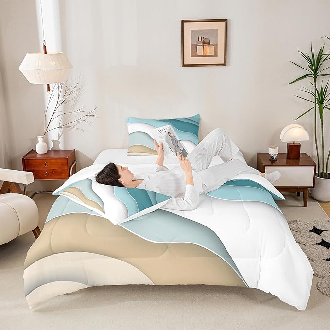 Abstract Ombre Comforter Set Ocean Waves Bedding Set Decor Blue Sea and Beach Quilt Set Tropical Summer Contemporary Duvet Insert Teens Kids Adults Room Decor 3pcs Full Size