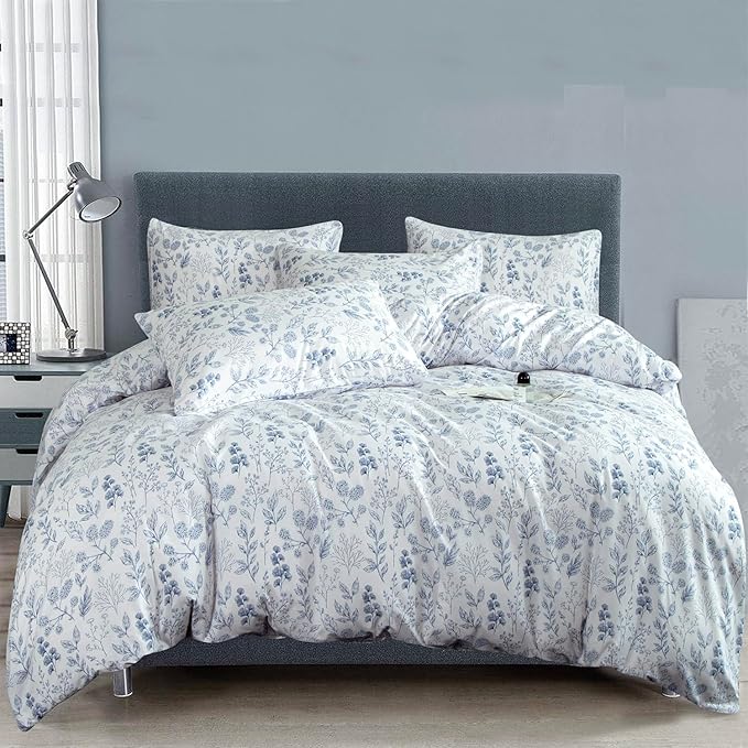 Floral Comforters Full Size 3 Pieces Soft Chic Garden Style Blue Flower Print Lightweight Botanical Comforter Set for All Seasons 1 Comforter and 2 Pillowcases