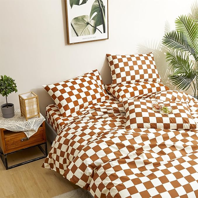 CLOTHKNOW Brown Plaid Queen Comforter Set Grid Bedding Comforter Sets Soft Caramel Queen Comforter Checker with 2 x Pillow Cases