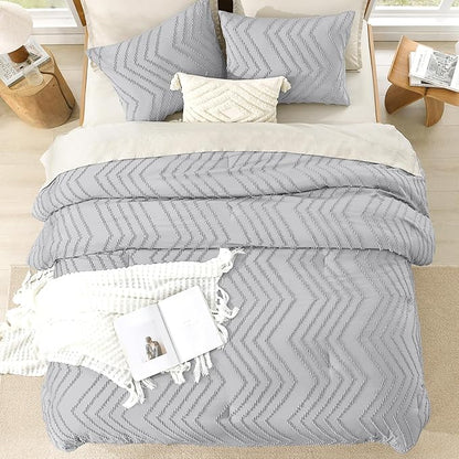 Litanika Light Gray Queen Size Comforter Sets, 3 Pieces Lightweight Grey Chevron Tufted Bedding Comforter Set, Fluffy Down Alternative Comforter Bed Set Gift Choice